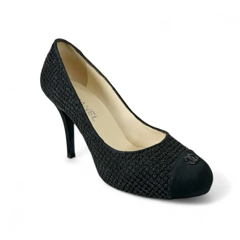 CHANEL Beaded Cap Toe Interlocking CC Black Pumps